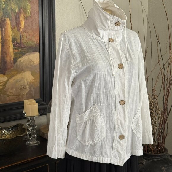 Drawstrings of Malibu Summer Gauze Cotton Jacket w/ wooden buttons - Picture 1 of 6